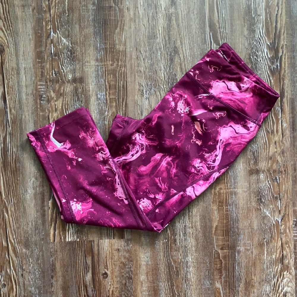 Tek Gear Pink Marble Cropped Mesh Leggings